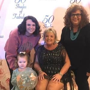 Meet your Posher, Hillary